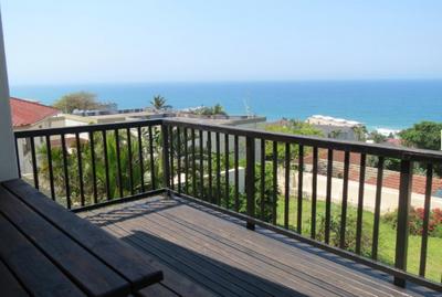 Townhouse For Sale in Margate Beach, Margate