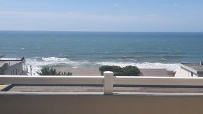 Apartment / Flat For Rent in Manaba Beach, Uvongo
