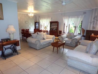 House For Sale in Umtentweni, Umtentweni