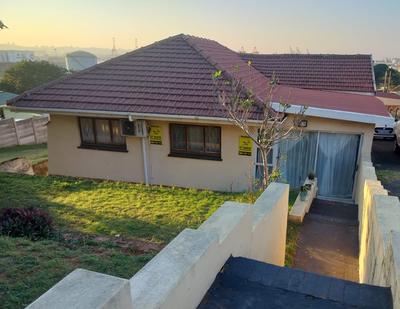 House For Sale in Bluff, Durban